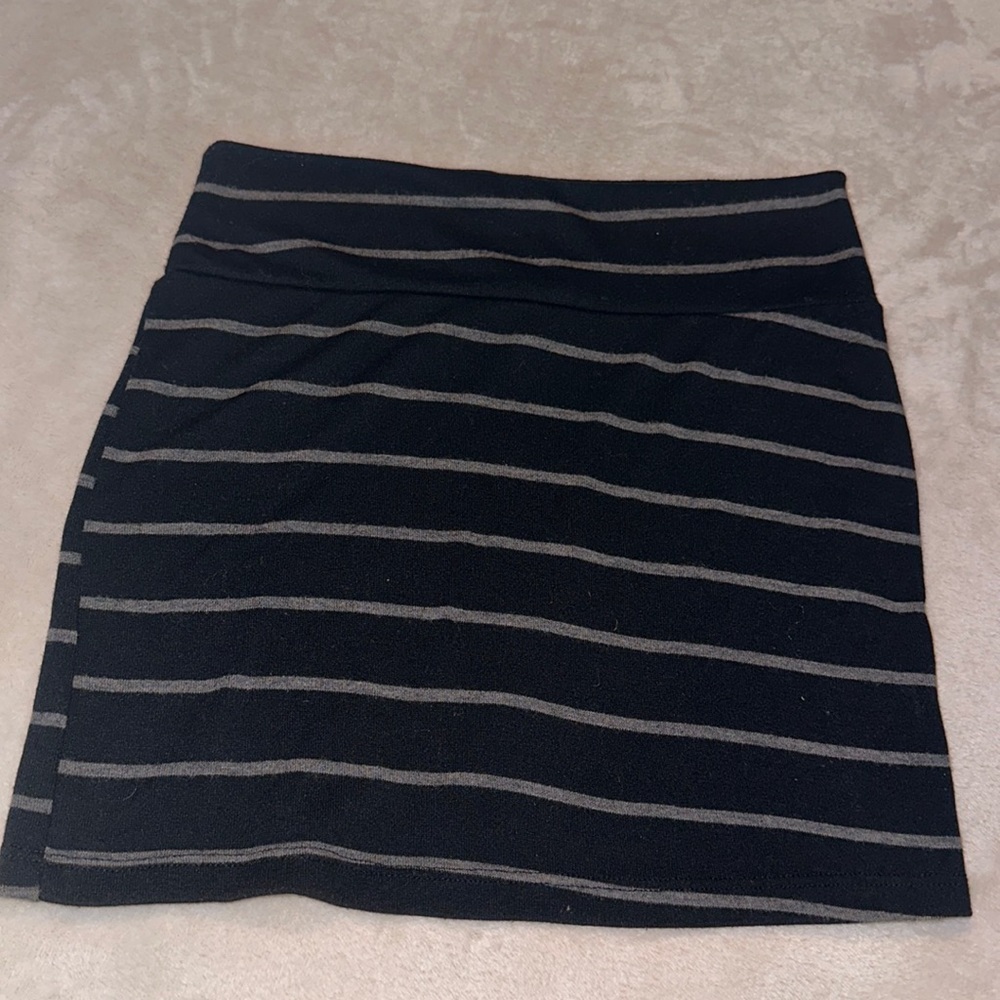 Body central boutique skirt size small